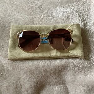 TOMS Women’s Sunglasses